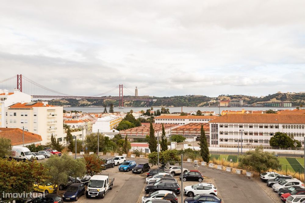 T2 para Arrendar em Zona Tranquila e Central, com Varandas e 76 m², Id