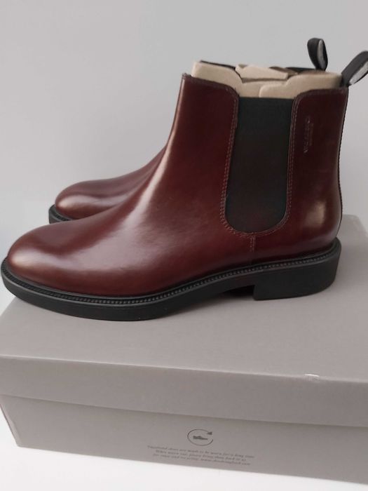 NOWE buty VAGABOND rozmiar 43 brąz botki sztyblety skórzane pólbuty