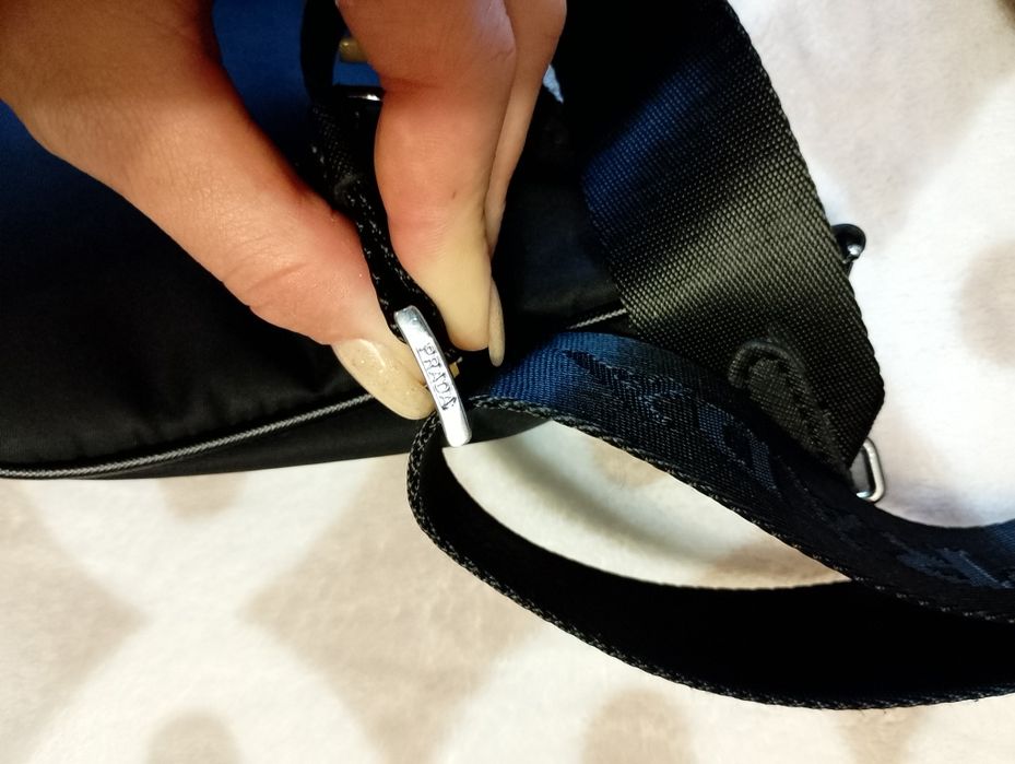 Продам сумку prada