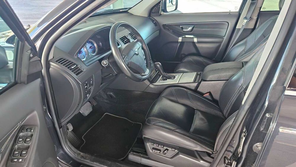 Volvo Xc90      2014