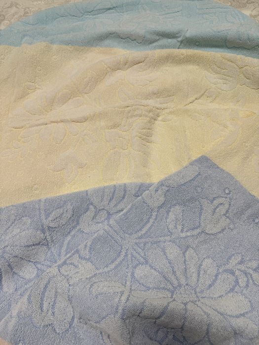 НОВАЯ махровая простынь в пастельных цветах 100% хлопок