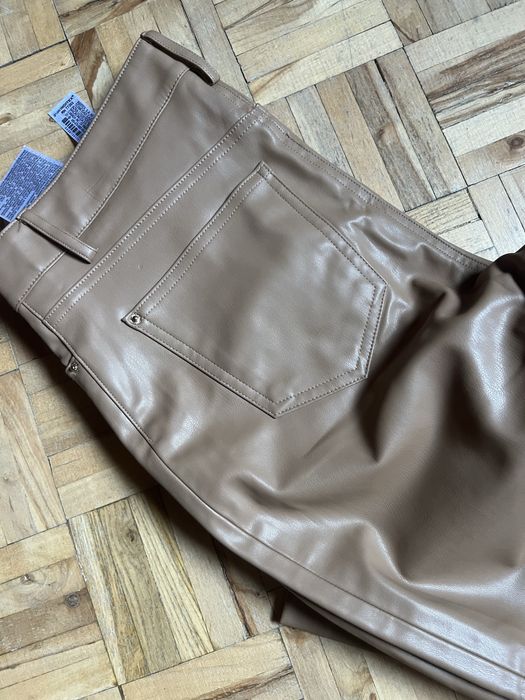 Spodnie skóra (eko) karmelowe Zara 34