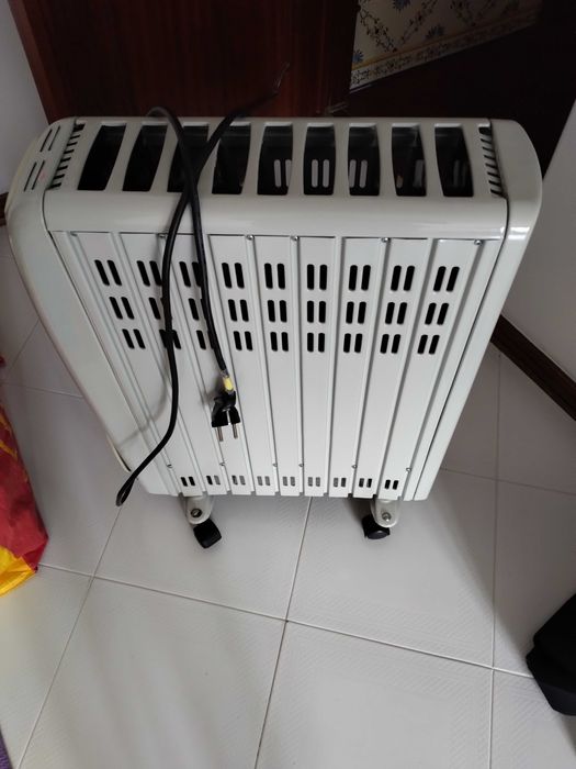 Aquecedor a Óleo WORTEN 2000W