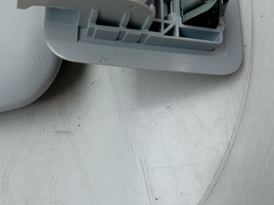 Pála de sol esquerda PEUGEOT 208