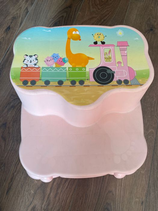 Стільчик сходинка для малюка