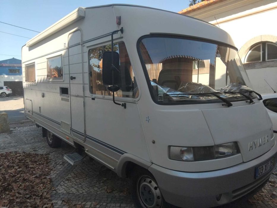 Caravana HYMER 230