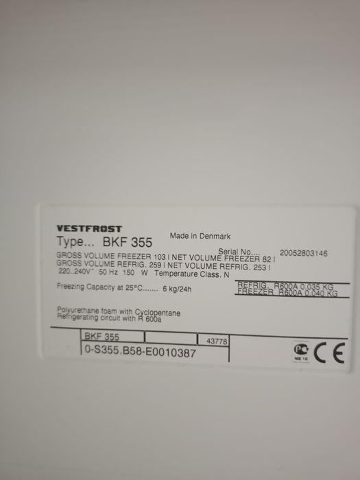 Продам холодильник