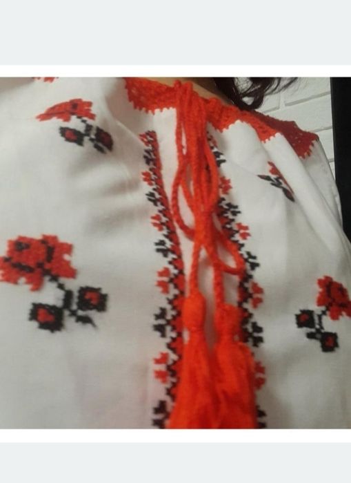 Вишиванка жіноча