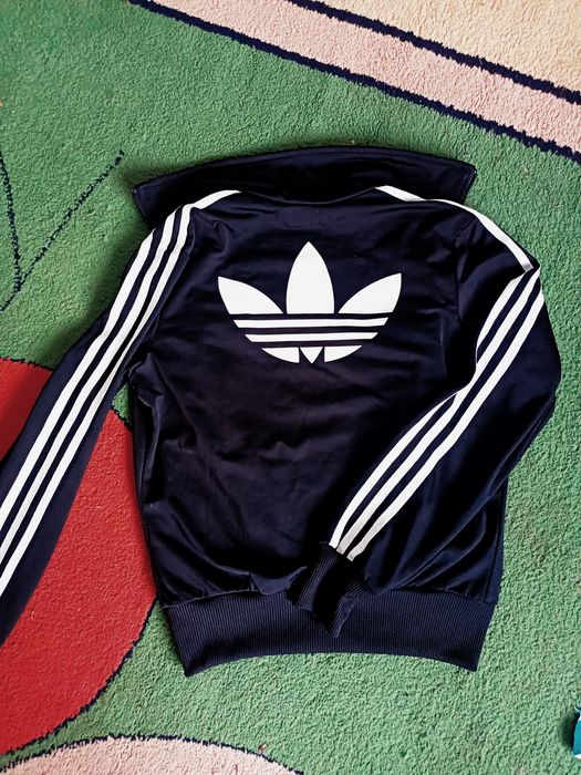 Продам якісний жіночий Спортивний костюм ,,ADIDAS ,,Привезений з Німеч