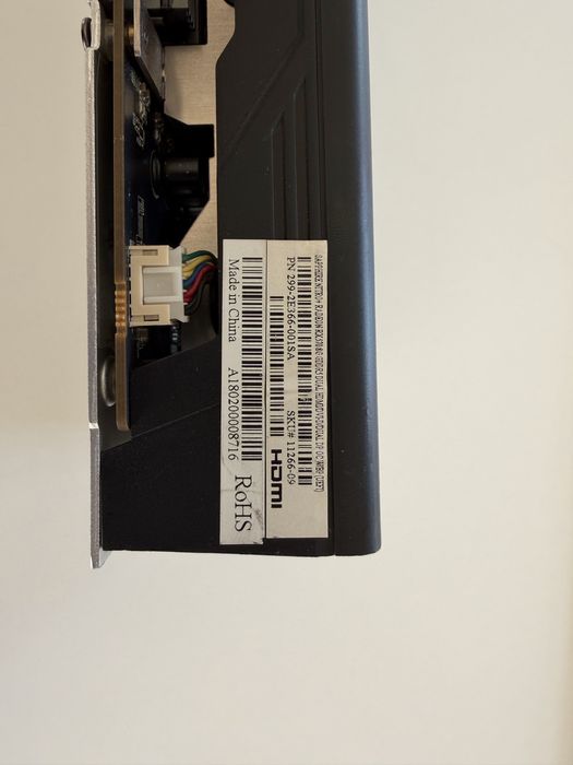 Placa grafica Sapphire Nitro + Radeon TX 570 8 Gb