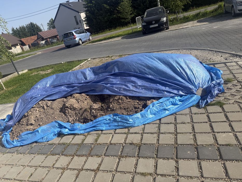 Oddam ziemie z odbiorem wlasnym