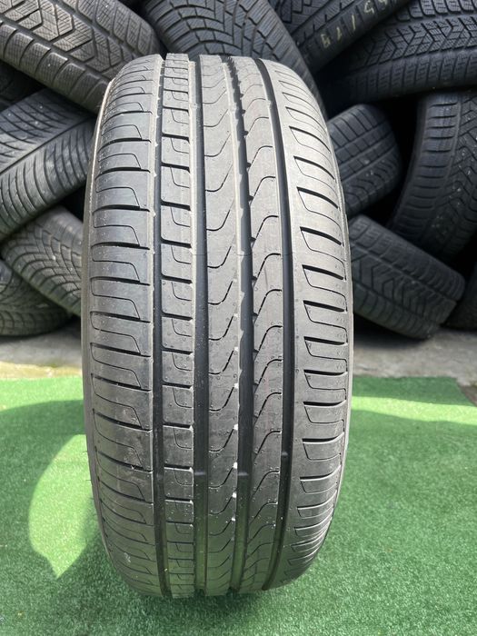 *Opona Pirelli 225/55/17 pojedynka