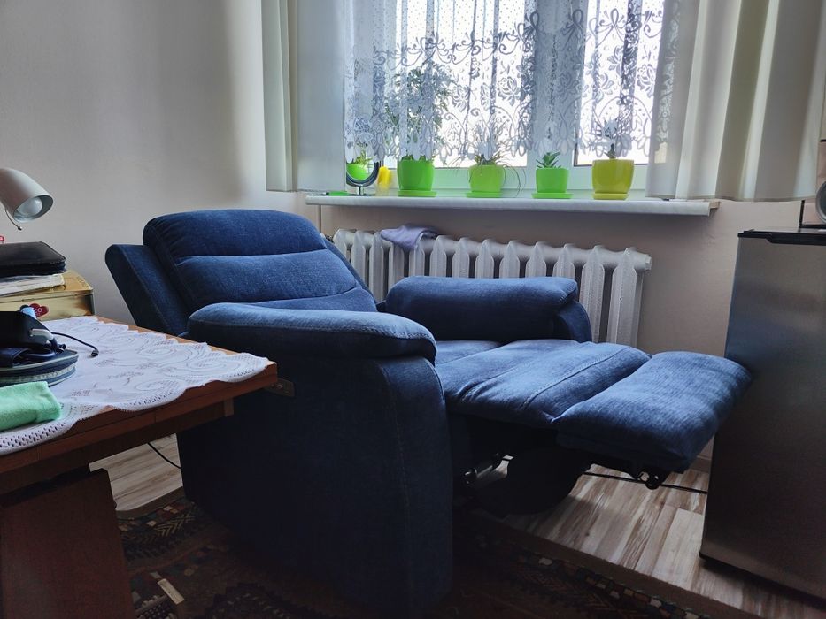 Fotel rozkładany elektrycznie - ZATRI