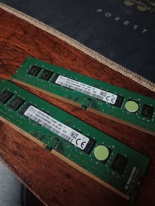 Продам оперативную память 16GB (2×8GB) DDR4 SK hynix

Объём: 16GB (2 п