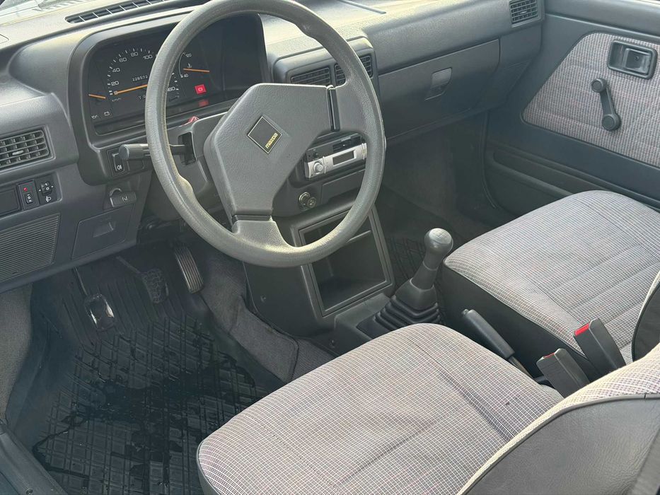 Mazda 121 1.1 benzyna gaz klasyk