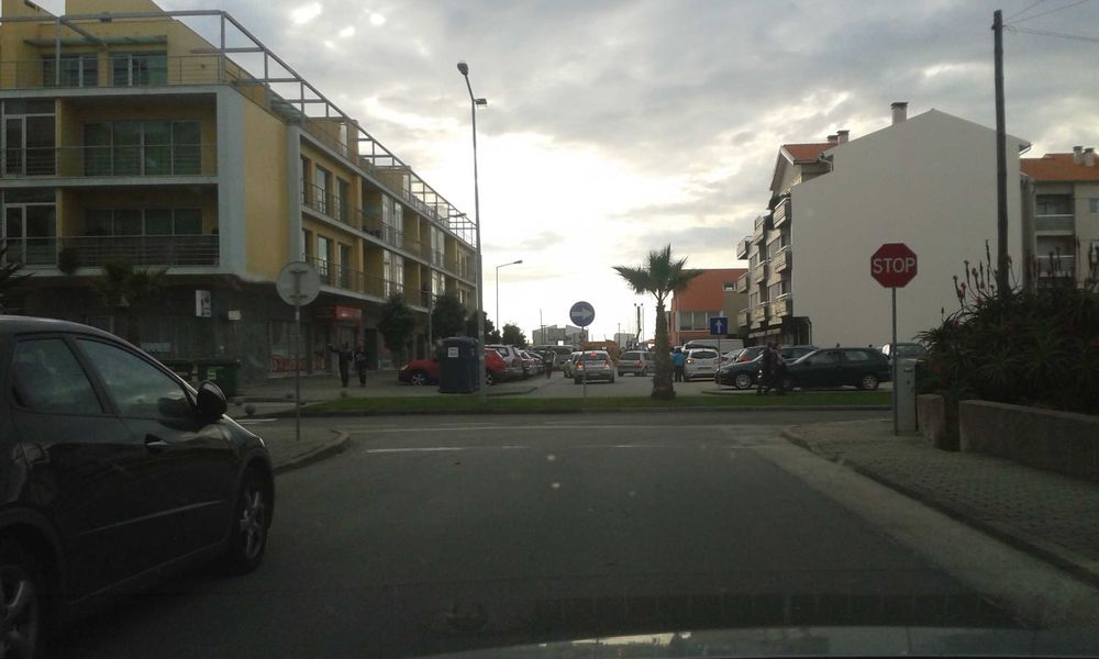 Aluga-se Apartamento T2