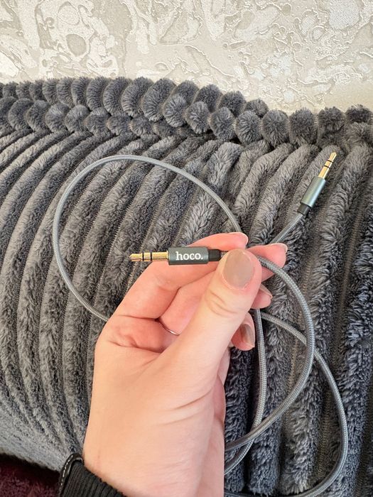 Кабель AUX Hoco 3.5 mm аудіо кабель mini jack для авто ПК навушників