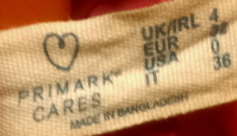 Sukienki spodniczkospodenki dziewczynki  na 122 i 104