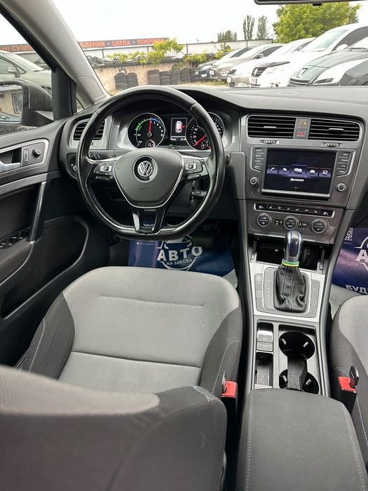 Продам Volkswagen e-Golf 2014 рік можлива розстрочка, кредит, обмін!