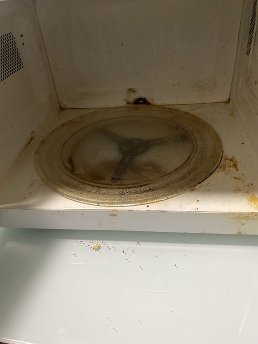 Мікрохвильова піч LG MS-1744W