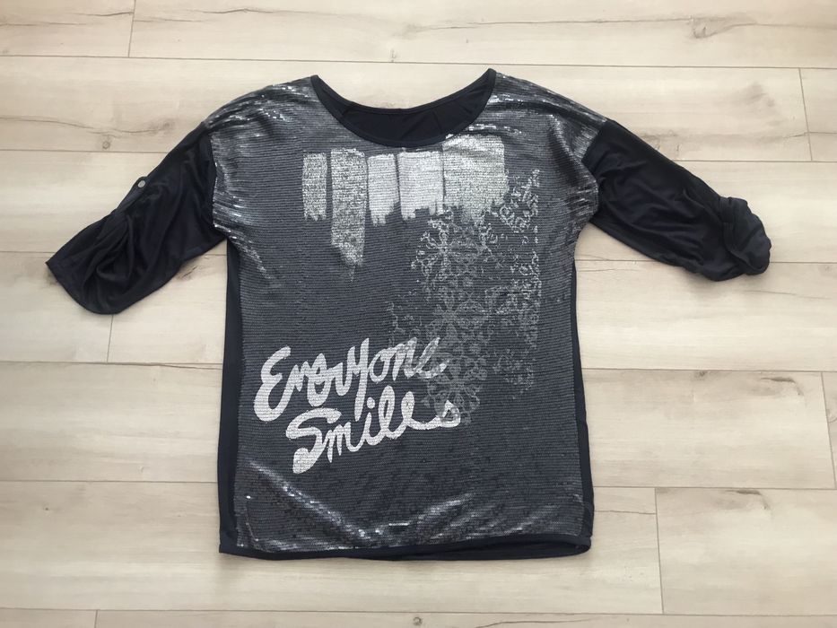 Італійська легка кофта, реглан  в паєтки 48-50 роз