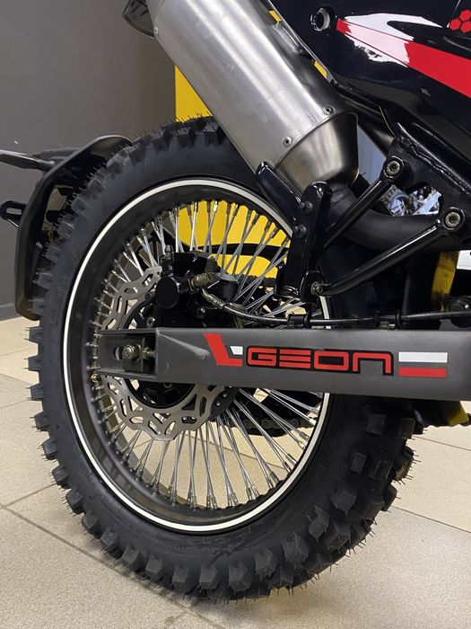 Мотоцикл GEON ROCKSTER 250 (SOHC 17/17 Off-Road)
