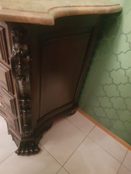 Grande comoda estilo D. José rico