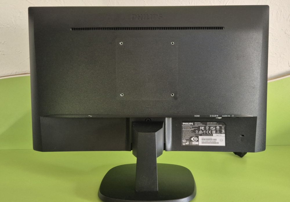 Monitor Philips LCD Full HD 223V7QHAB/00