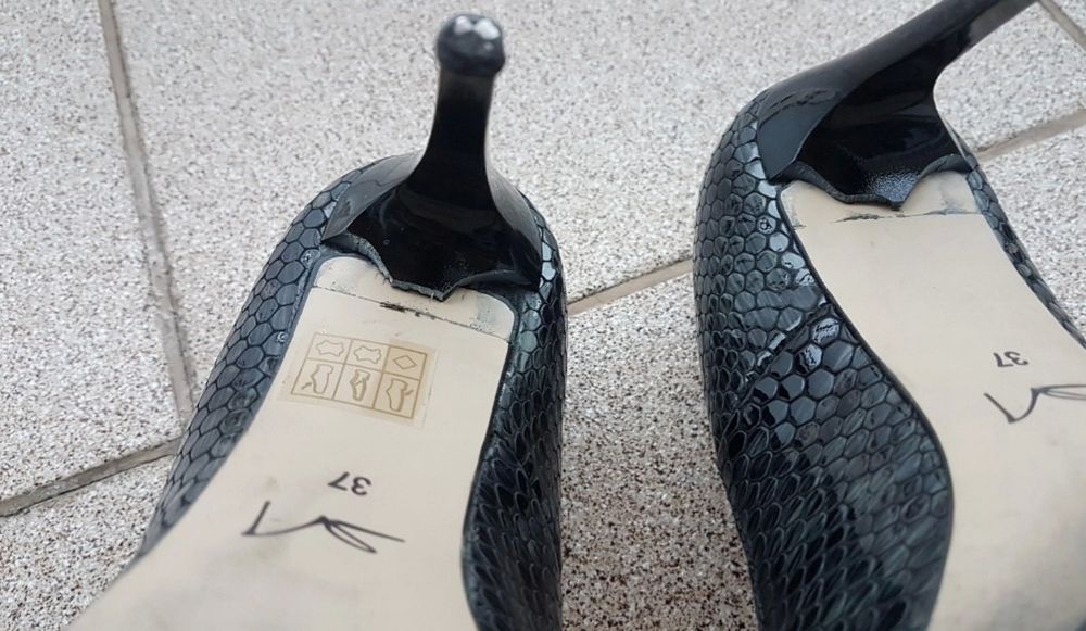 Buty Visconi czarny wąż