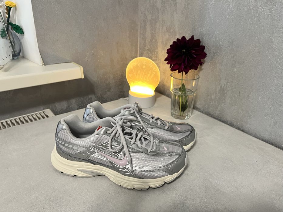 Nike Initiator, унісекс, практично нові,взуття, жінки/чоловіки