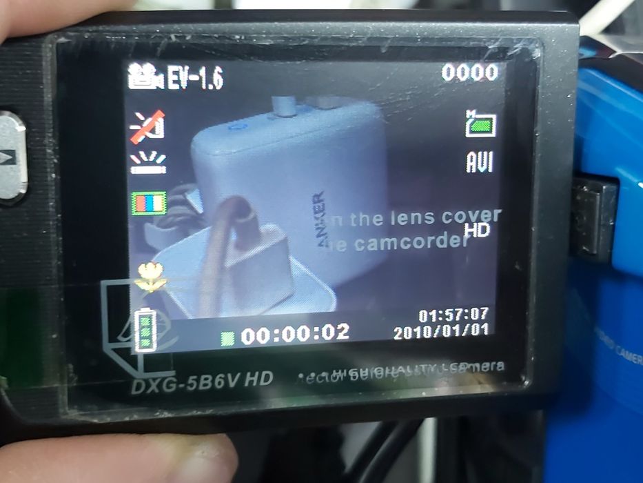 Видеокамера DXG Quickshot DXG-589V FHD 5MP