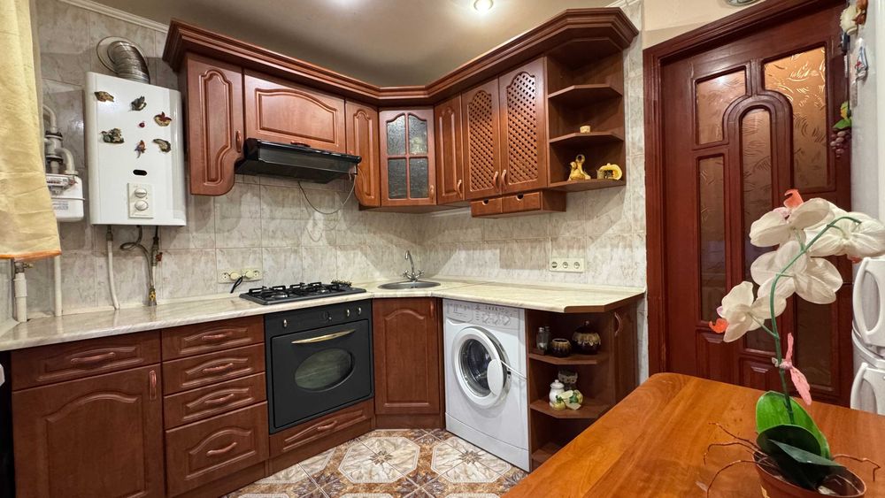 2 кімнатна квартира в центрі Житомира!