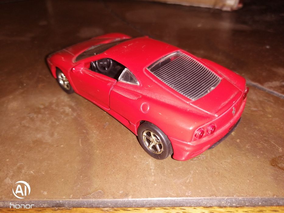 Model Ferrari 1:43