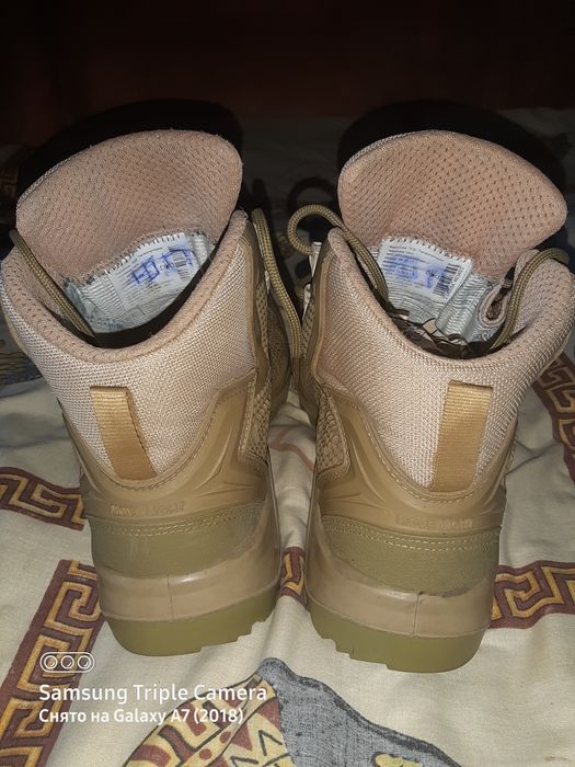 Продам военные берцы.Название Соты.