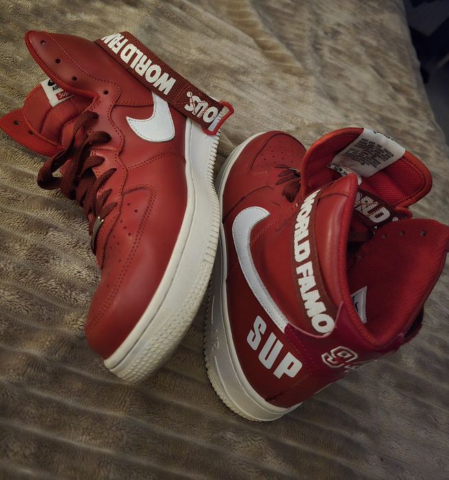 Nike Air Force 1 High Supreme „World Famous” 698696-610 Red