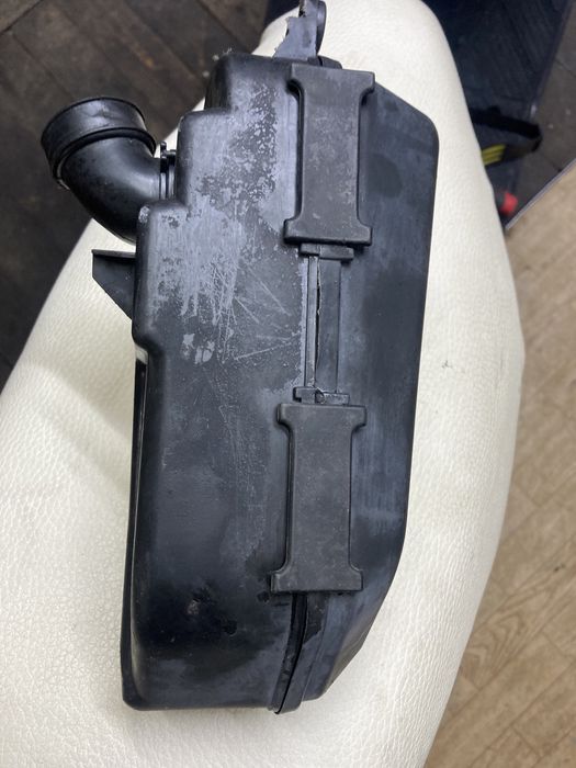 Продам воздушний фільтр Suzuki sepia, adress