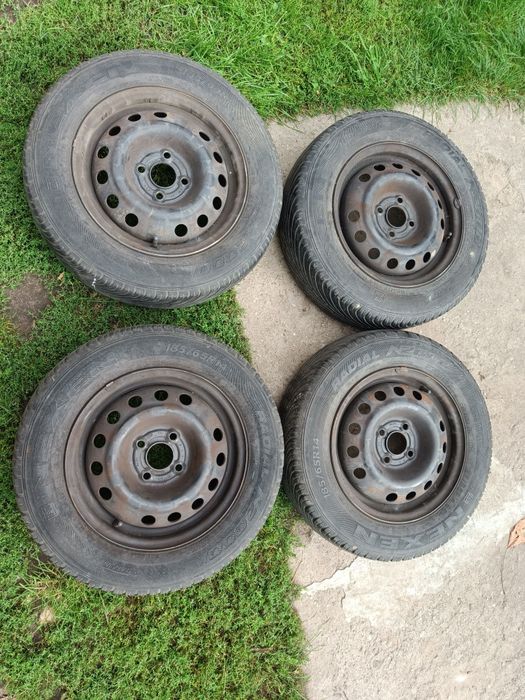 Felgi stalowe 4x100 oraz komplet opon