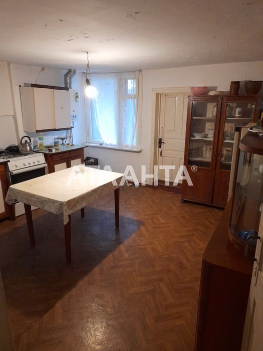 Дом на Ленпосёлке на 2 входа, Гараж, Огород