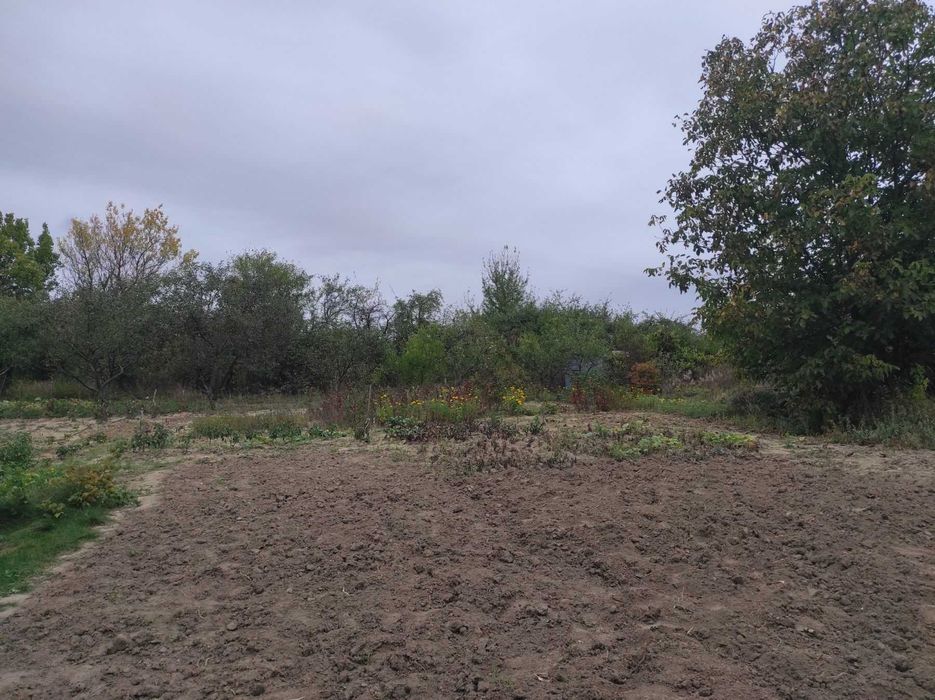 Дачний будинок в СДТ «Красне», біля Вінниці.