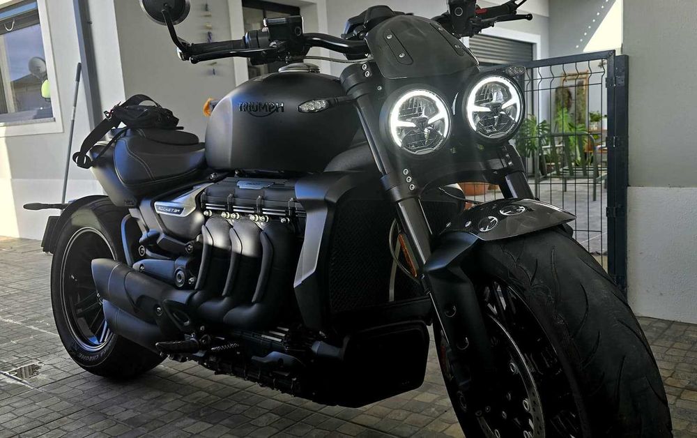 Triumph Rocket 3R Black Edition