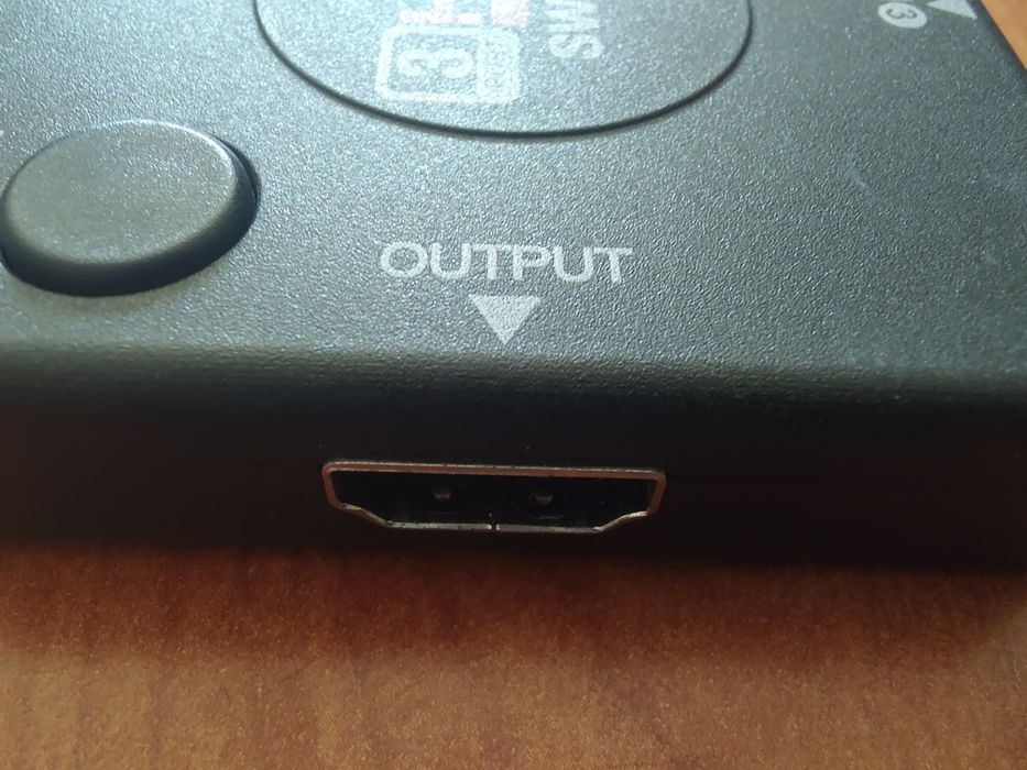 HDMI splitter (3 entradas e 1 saída)