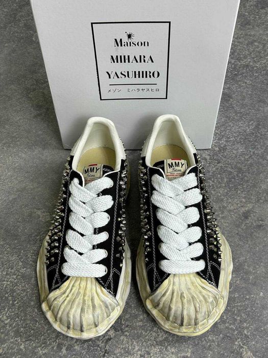 Кеди MMY STUDDED Maison Mihara Yasuhiro с шипами кросівки кроссовки