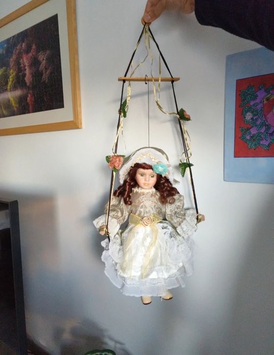 Boneca de porcelana