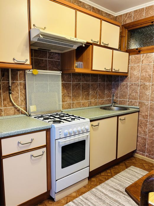 Продаємо 2 кімн. квартиру Героїв Маріуполя Мебльована