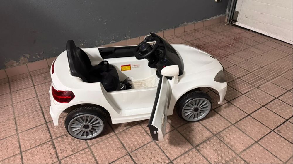 Carro criança pouco uso