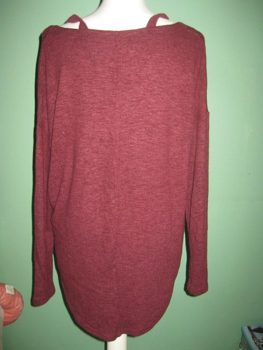Bershka sweter ramiona rozmiar 40 L