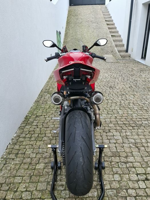 Ducati Panigale V2 S