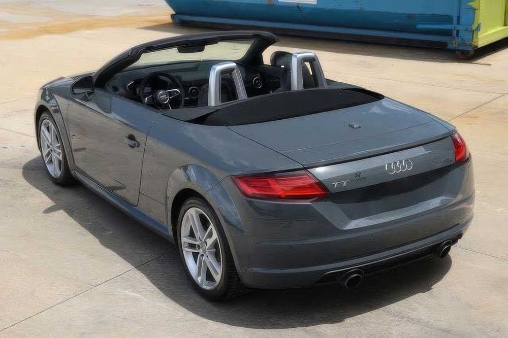 Audi TT quattro      2018