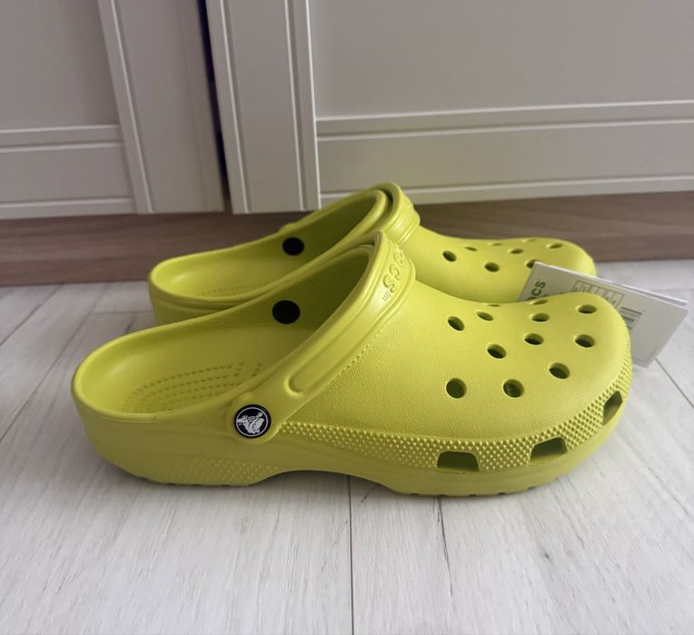 Klapki damskie Crocs Classic  r. 42-43 damska 11 Limonkowe