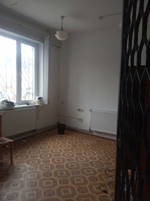 Частина будівлі 504,5 м2, Тлумач, вул. Кармелюка, 1